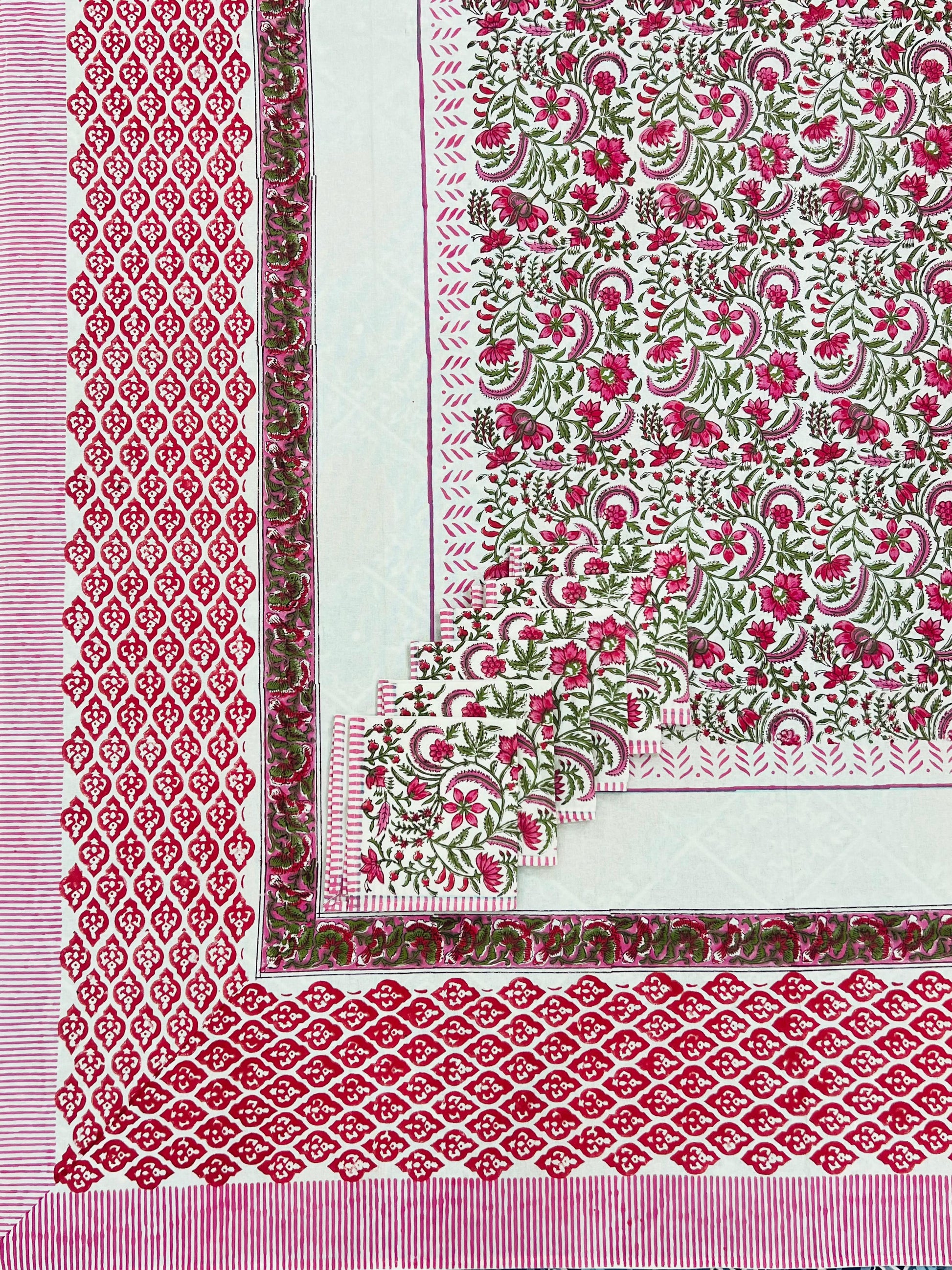 GULKAAR TABLE COVER SET