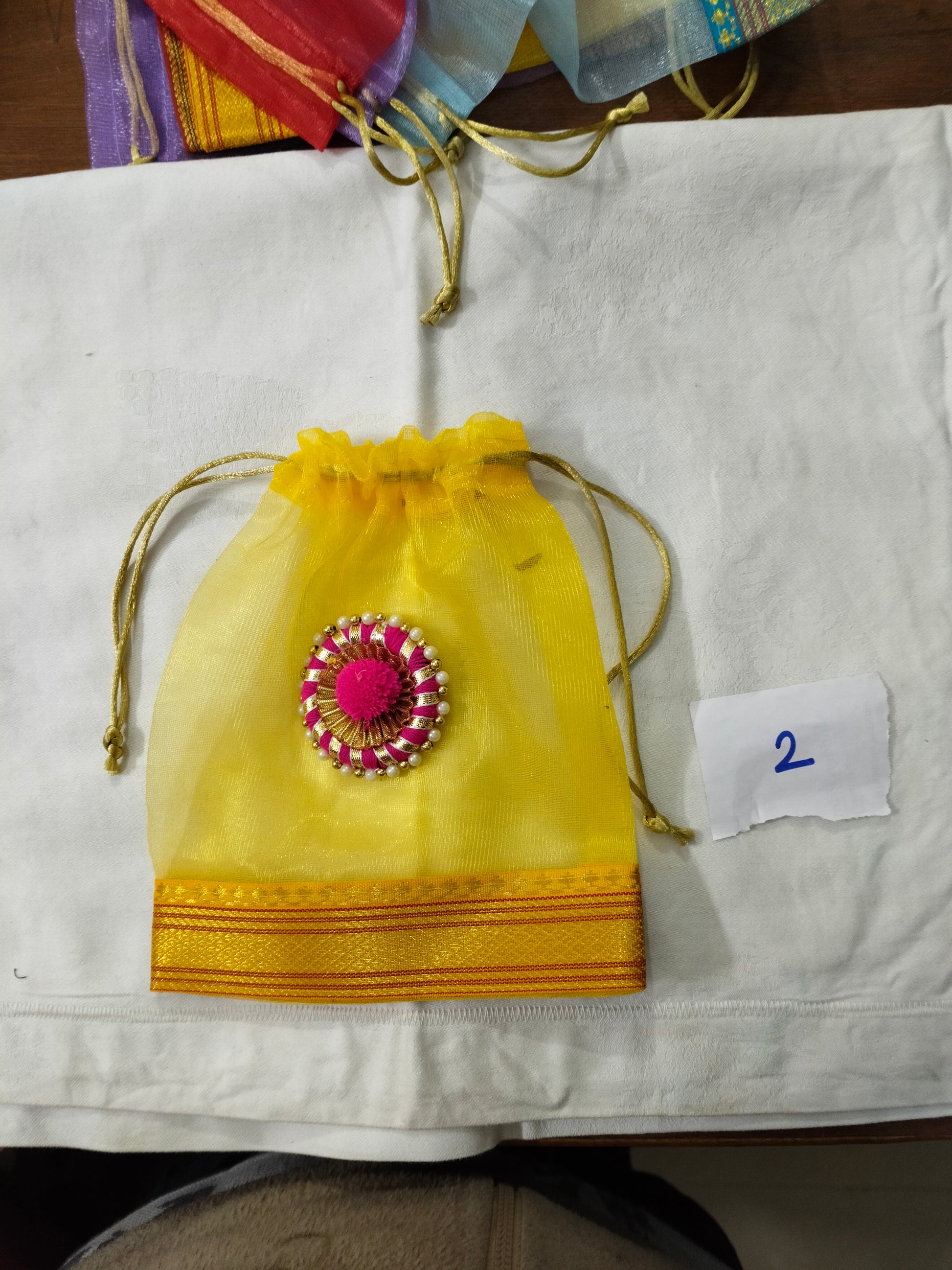 LIGHT WEIGHT POTLI-NEER POTLI