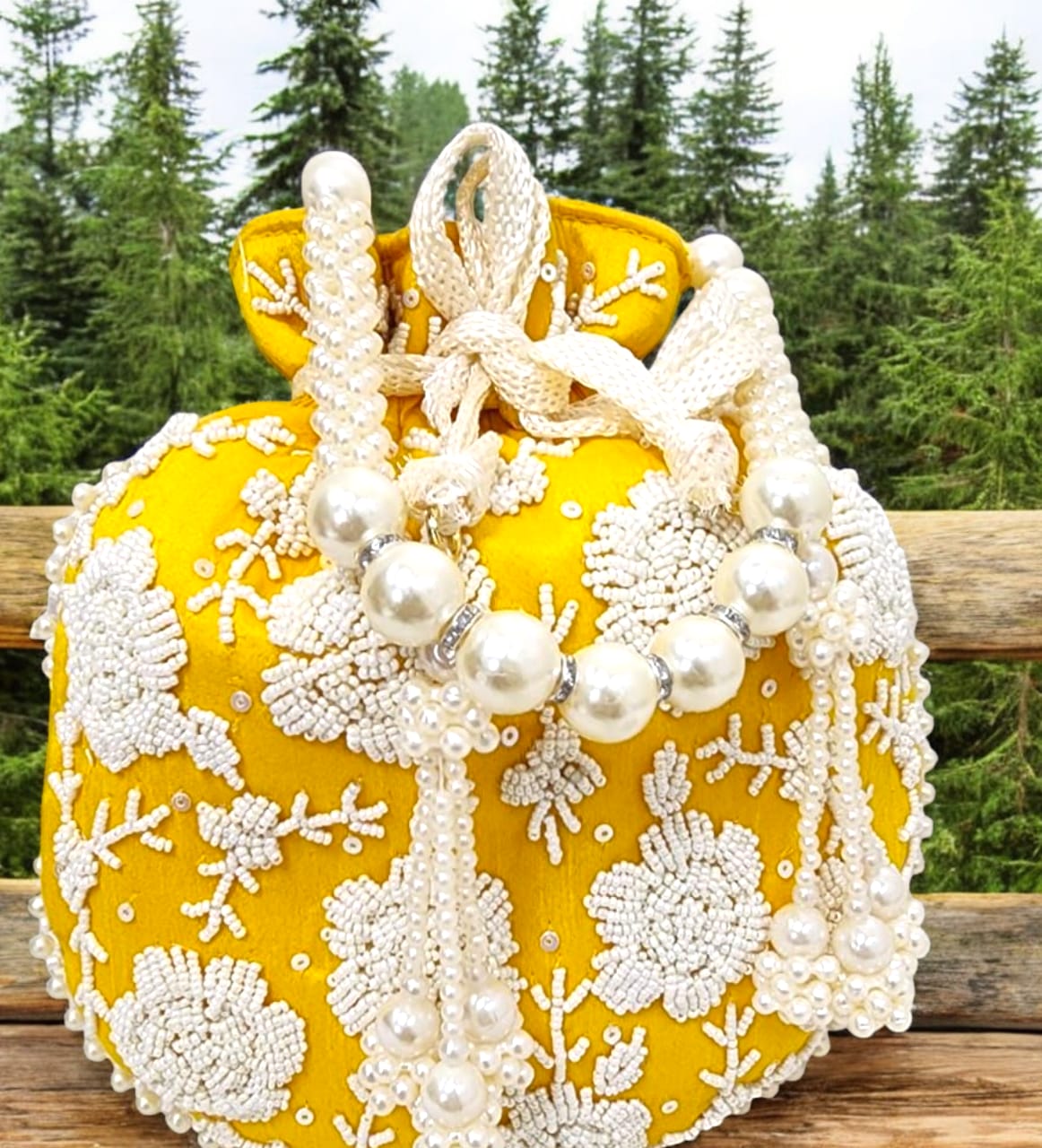 NOOR POTLI BAG