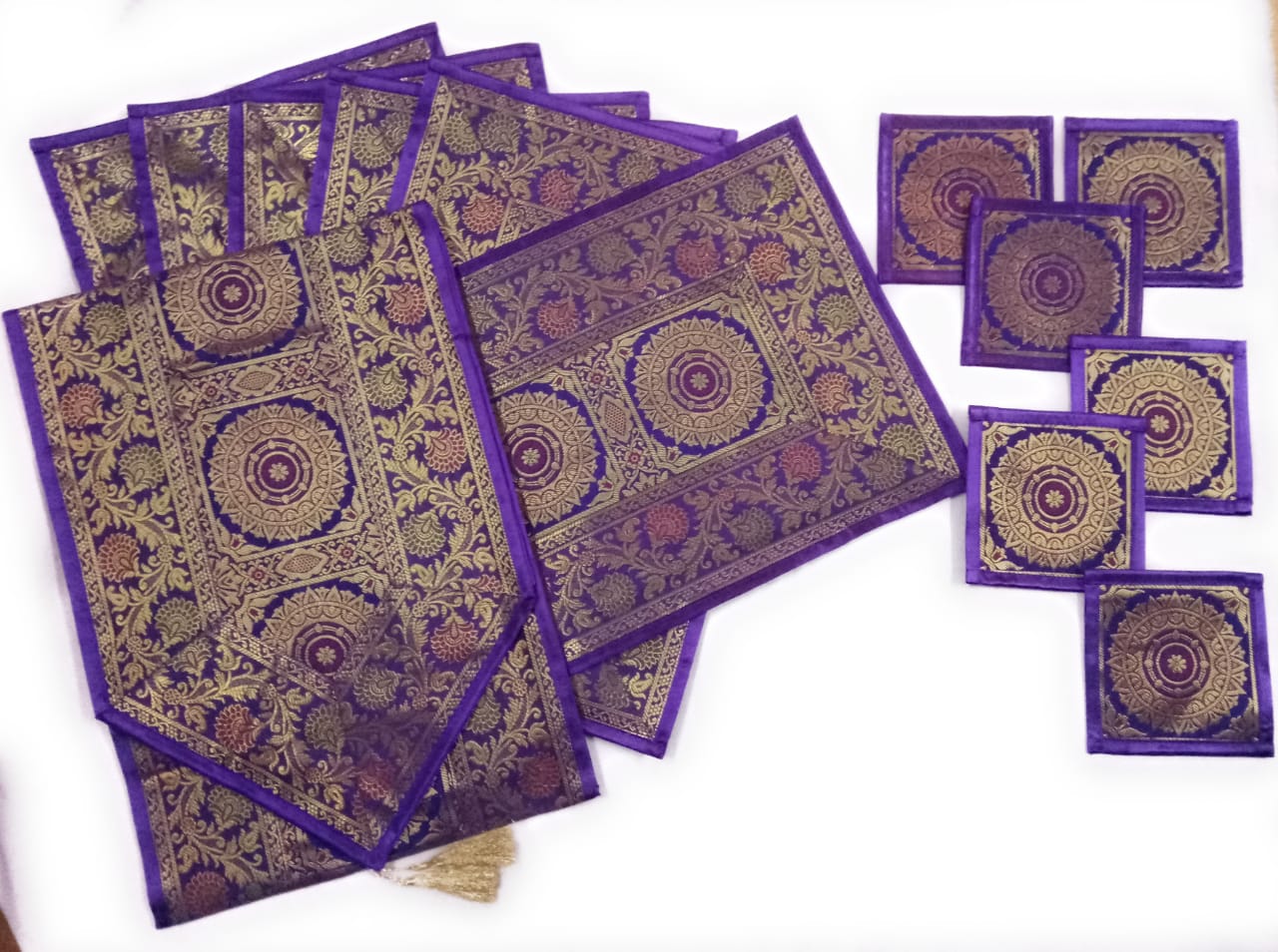 RAJMAYA RUNNER SET