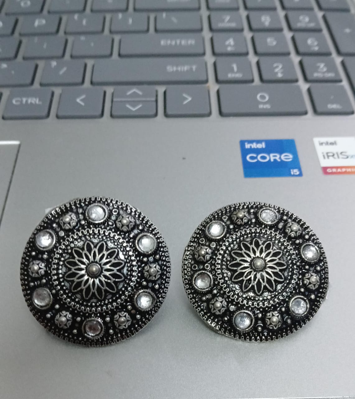 SILVER LOOK ALIKE EARRINGS WITH COLOURED STONES -QAMAR
